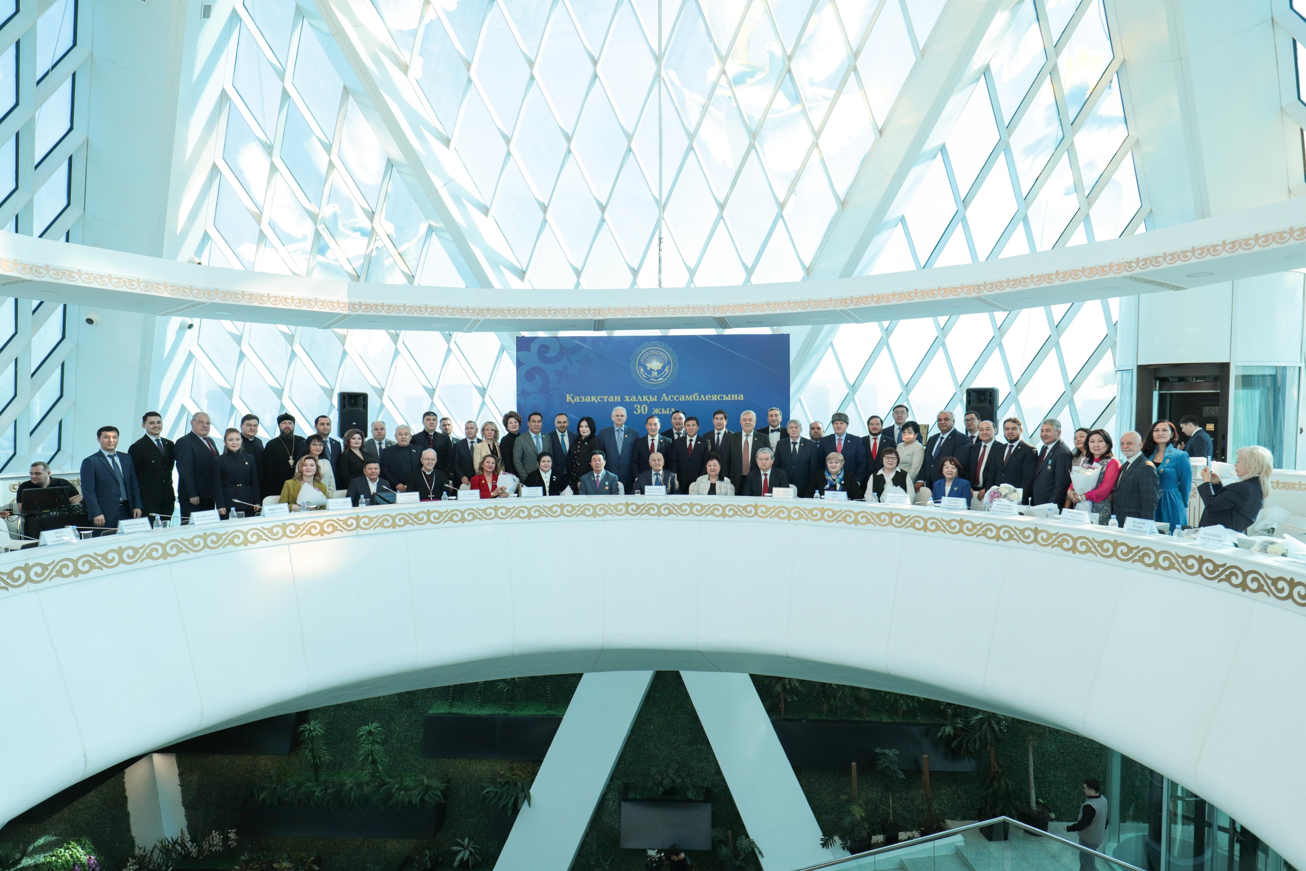 قازاقستان حالقى اسسامبلەياسىنىڭ مەرەيتويلىق جىلىنىڭ اشىلۋى ءوتتى