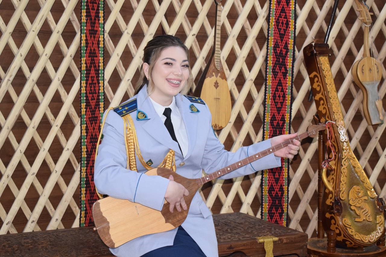 بولمىسى بولەك ءبادريسافا