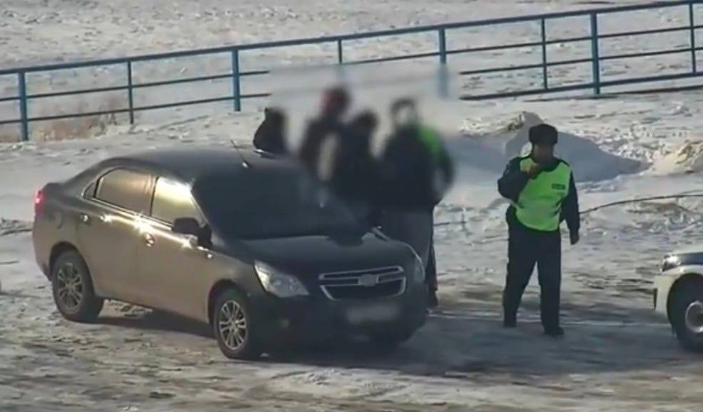 استانالىق ايەلدەن اقشا بوپسالاعاندار ۇستالدى