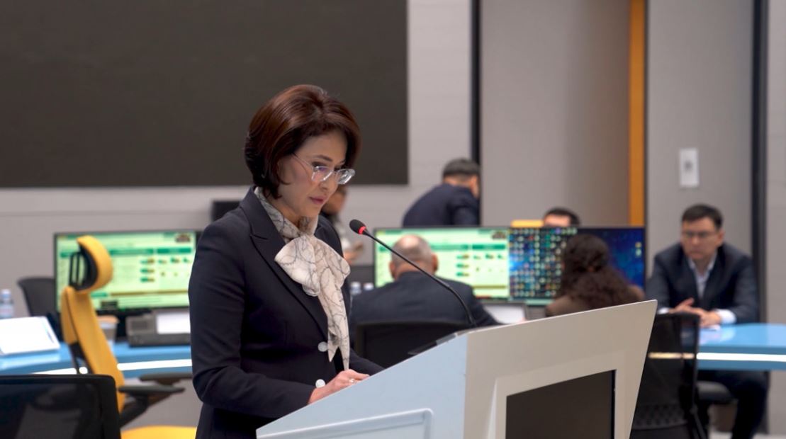 قازاقستاندا قانداي دارىگەر-ماماندار تاپشى