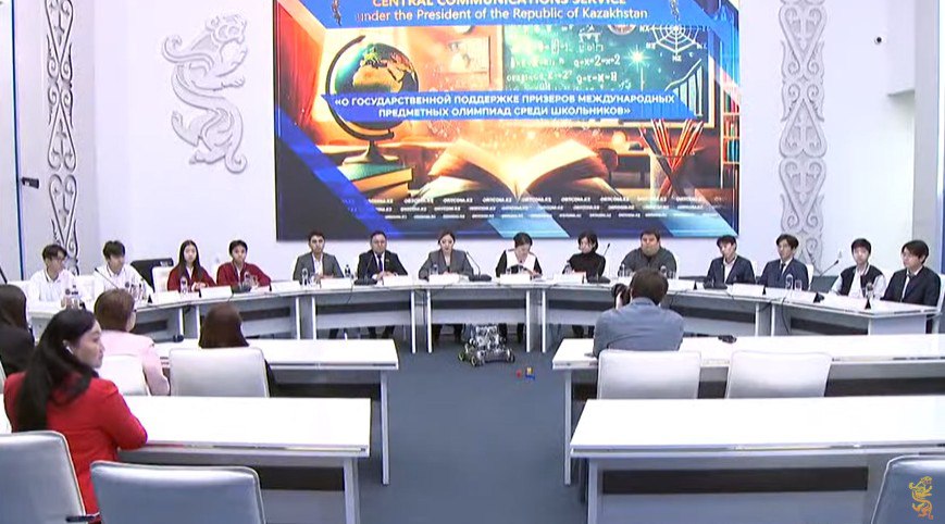 اۋىل مەكتەپتەرىندە وليمپيادا جۇلدەگەرلەرىنىڭ سانى ارتىپ كەلەدى