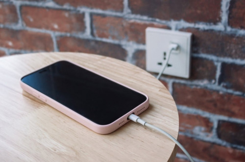 مينيسترلىك سمارتفوندارداعى ۇلتتىق ەسكەرتۋگە قاتىستى تۇسىنىك بەردى