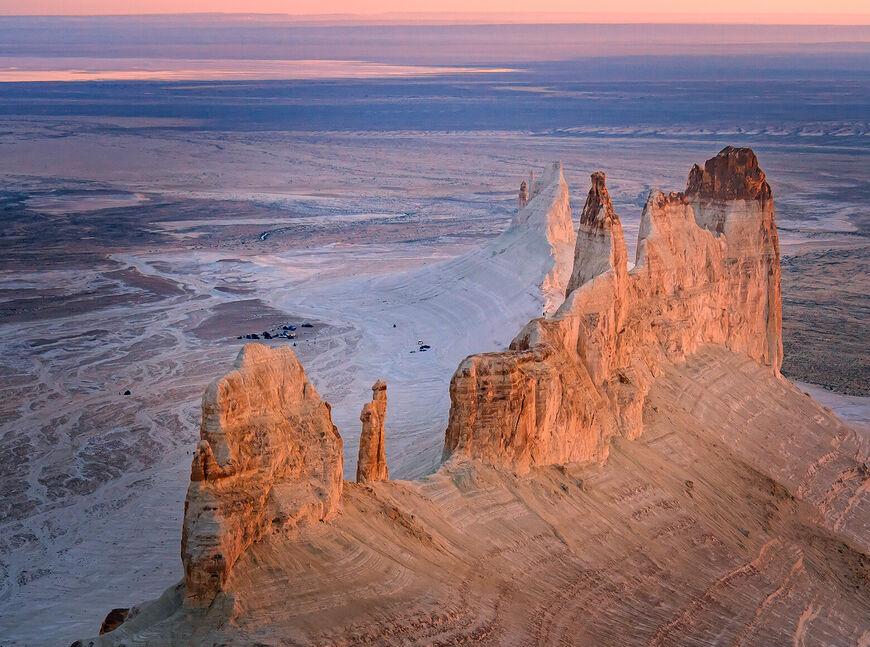 بوزجىرا مەن ايراقتى الەمدىك ساياحات تىزىمىنە ەنەدى