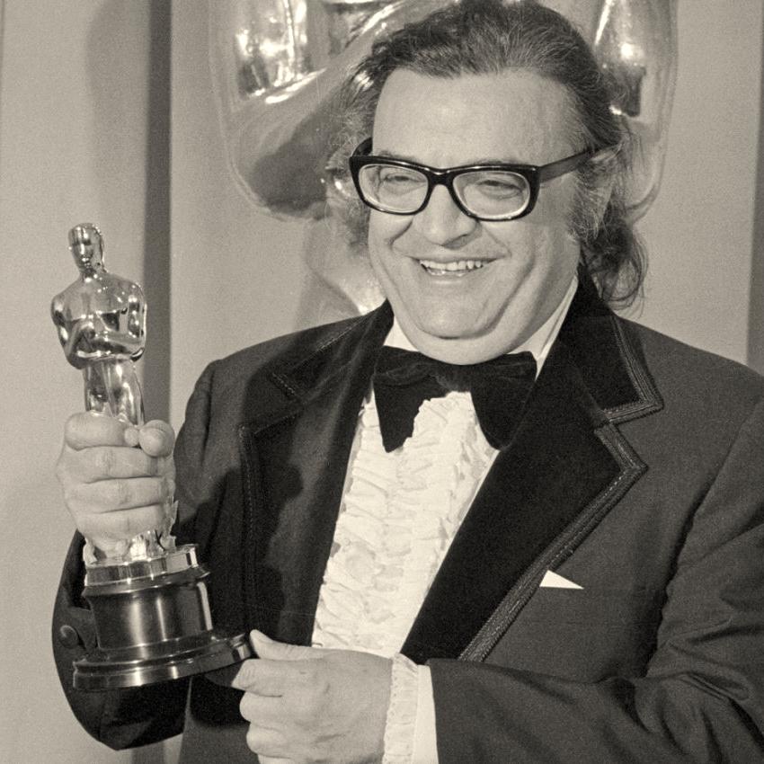 ستسەناري تەورياسى