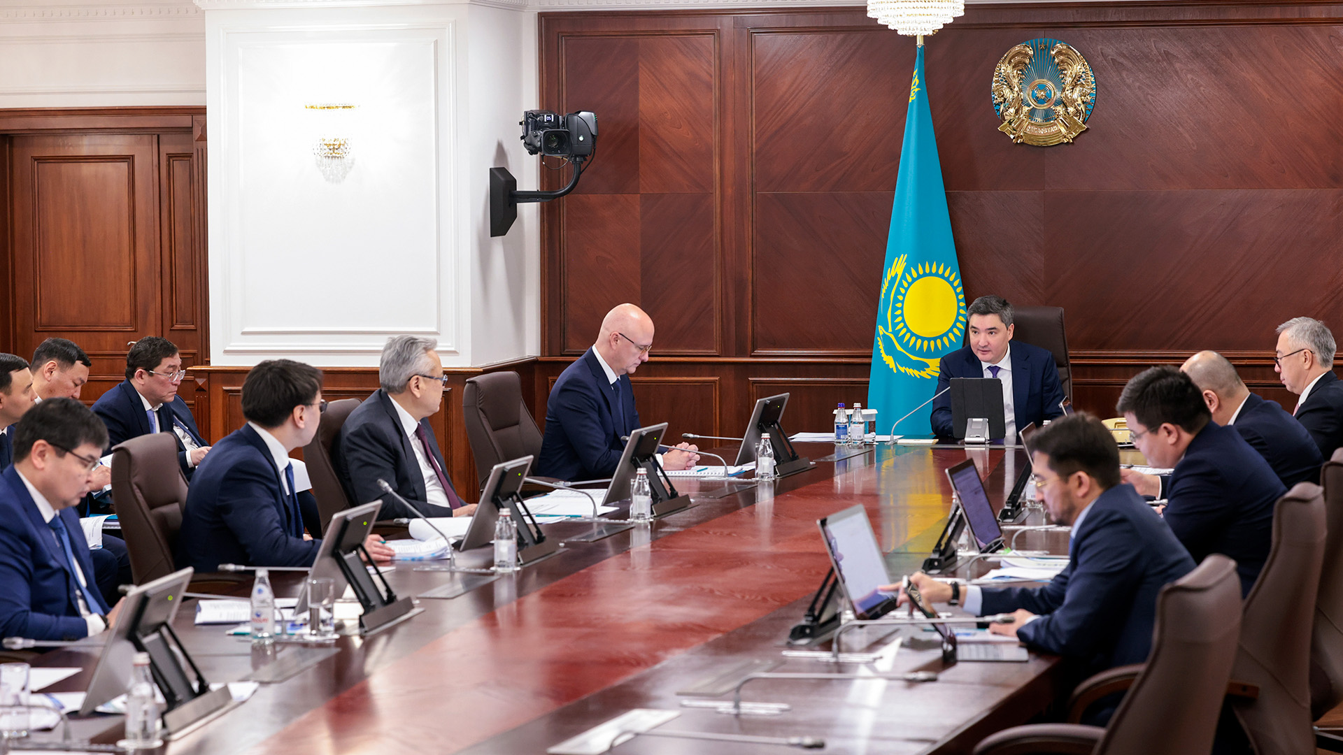 ەكونوميكانى ىرىقتاندىرۋ جانە جەكەشەلەندىرۋ ماسەلەسى