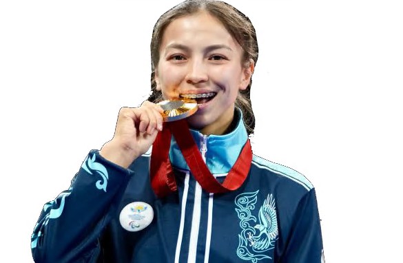 پارادزيۋدودان تۇڭعىش چەمپيون