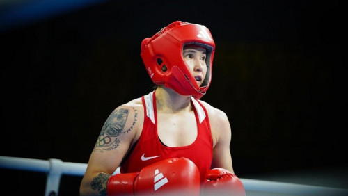 بۇگىن نازىم قىزايباي الەم چەمپيوناتىنداعى العاشقى جەكپە-جەگىن وتكىزەدى