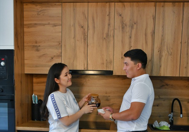 جاستار جانە جالدامالى باسپانا