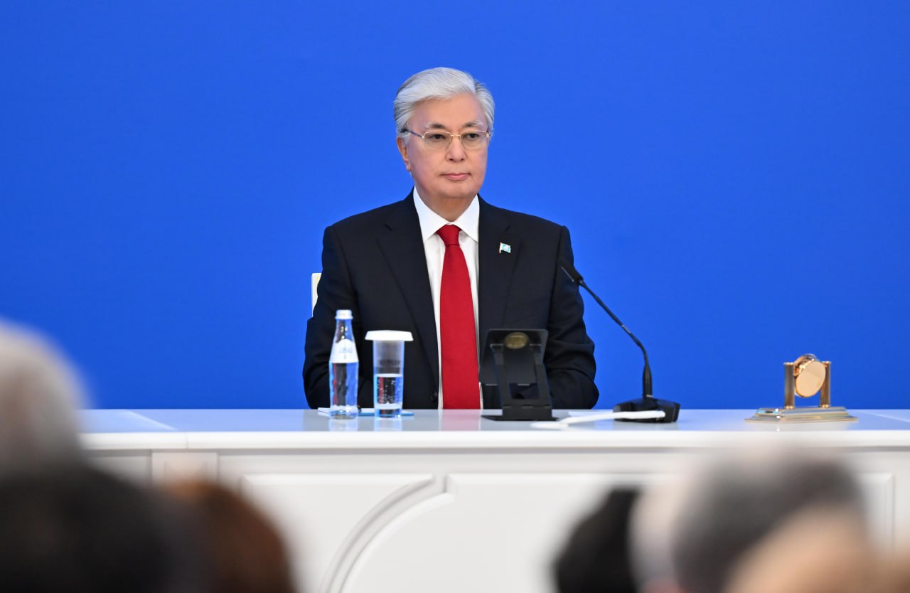 پرەزيدەنت: قۇرىلتايدىڭ امال مەرەكەسىمەن قاتار ءوتۋى جاقسىلىقتىڭ نىشانى