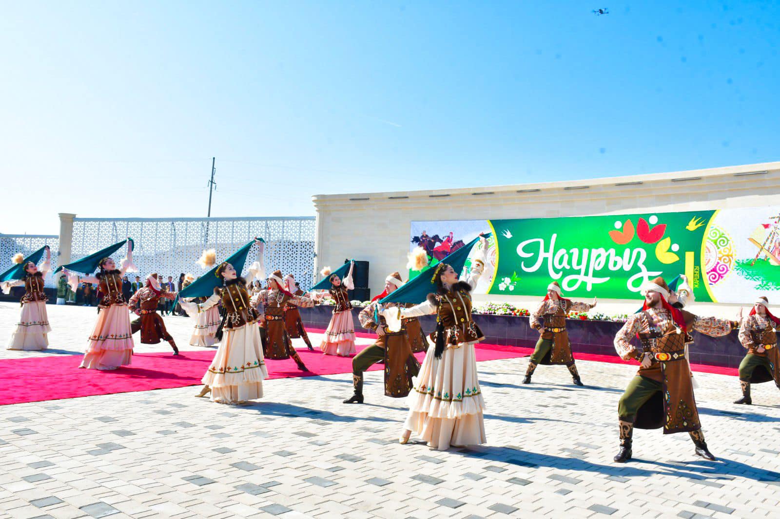 قاسيەتتى ورداباسىدا تۇركىستان وبلىسى مەن شىمكەنت قالاسىنىڭ زيالى قاۋىمى امال مەرەكەسىن اتاپ ءوتتى