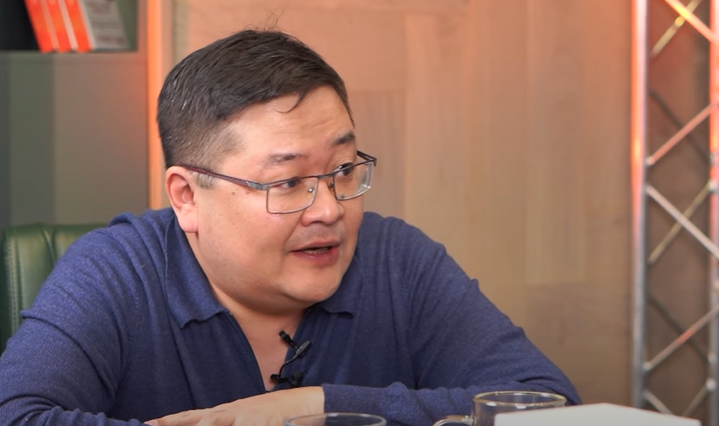 زاماناۋي يدەولوگيانىڭ تەمىرقازىعى