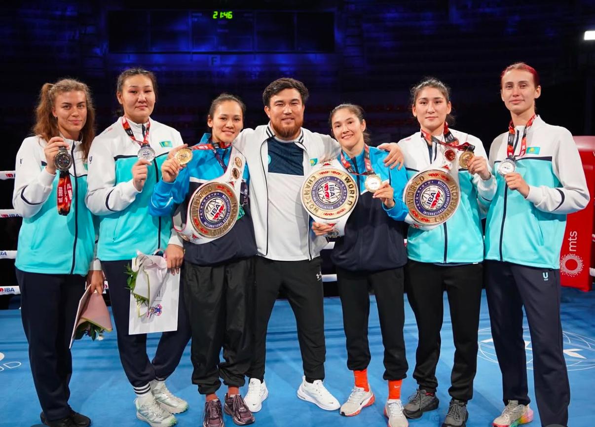 ەل مەرەيى: ءۇش التىن, ەكى كۇمىس, ءبىر قولا