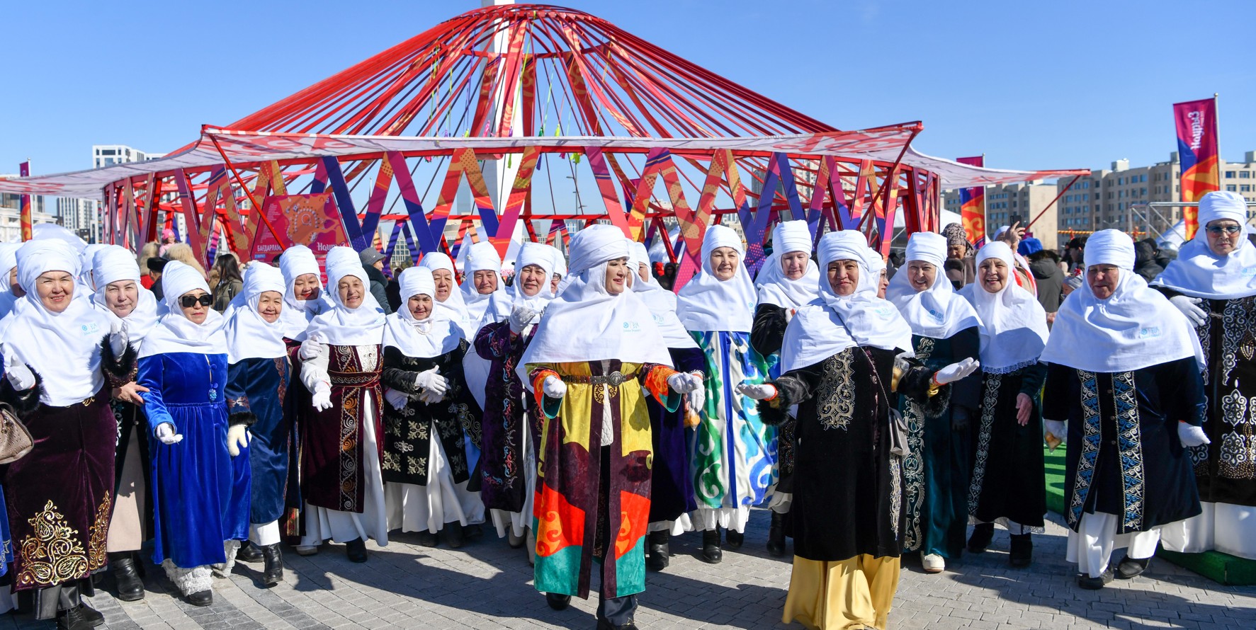 تابيعاتپەن تەڭ تۇلەگەن شاق