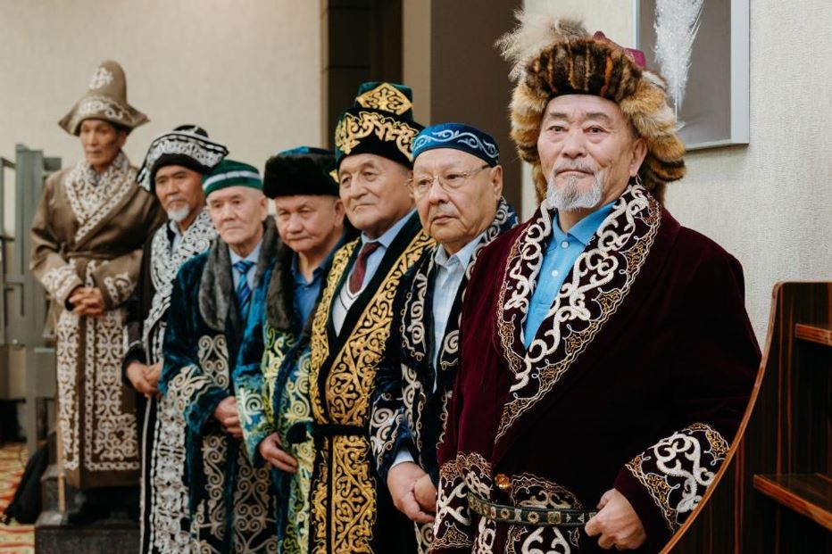 اقساقالدار اراسىندا باتا بەرۋدەن بايقاۋ ءوتتى