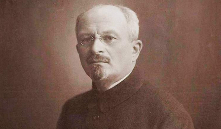 20 ناۋرىز - مۋزىكاتانۋشى الەكساندر زاتەەۆيچ دۇنيەگە كەلگەن كۇن