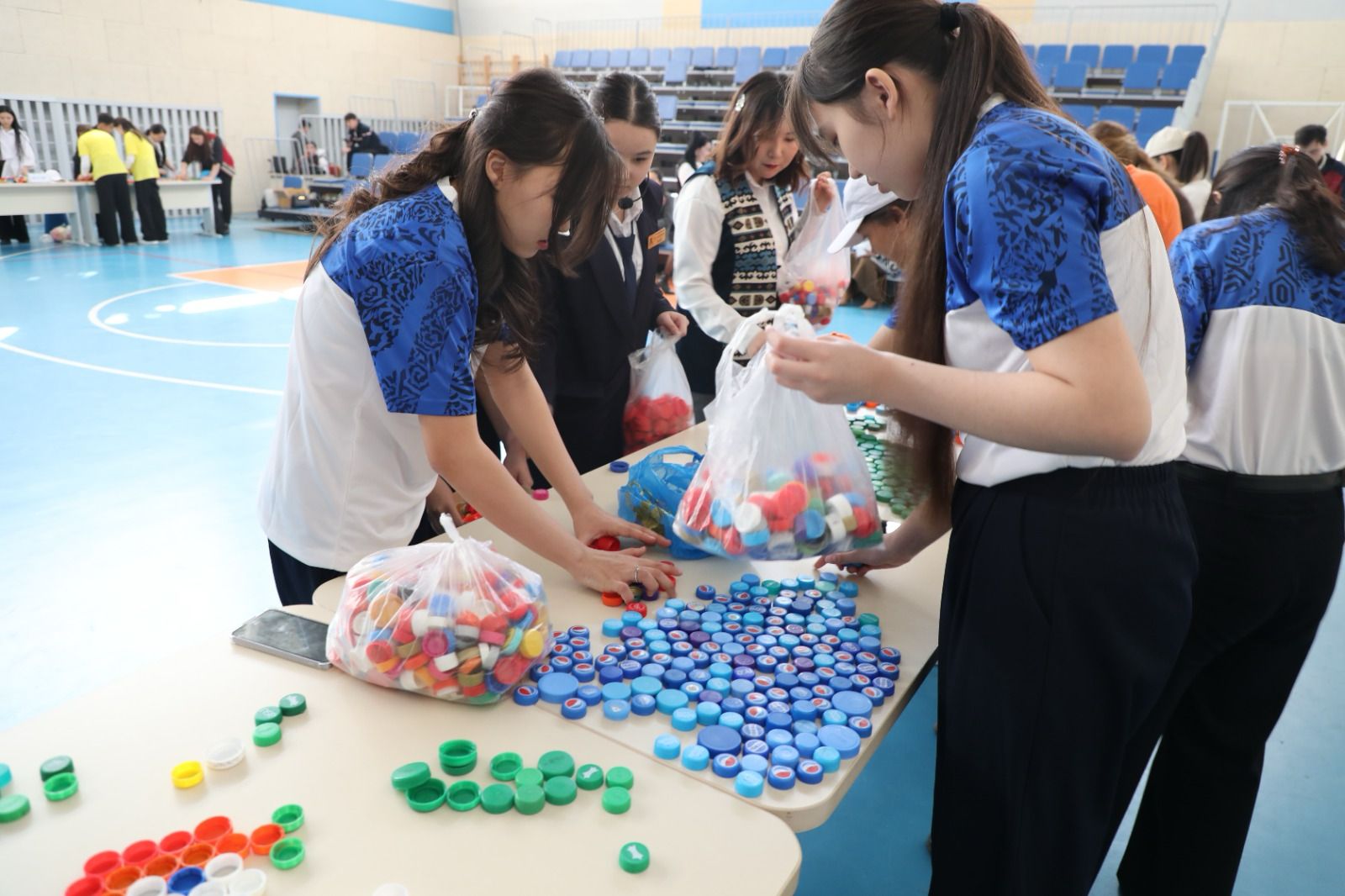 الماتىدا پلاستيك قاقپاقتاردى جيناۋدان ەكو-اكتسيا باستالدى