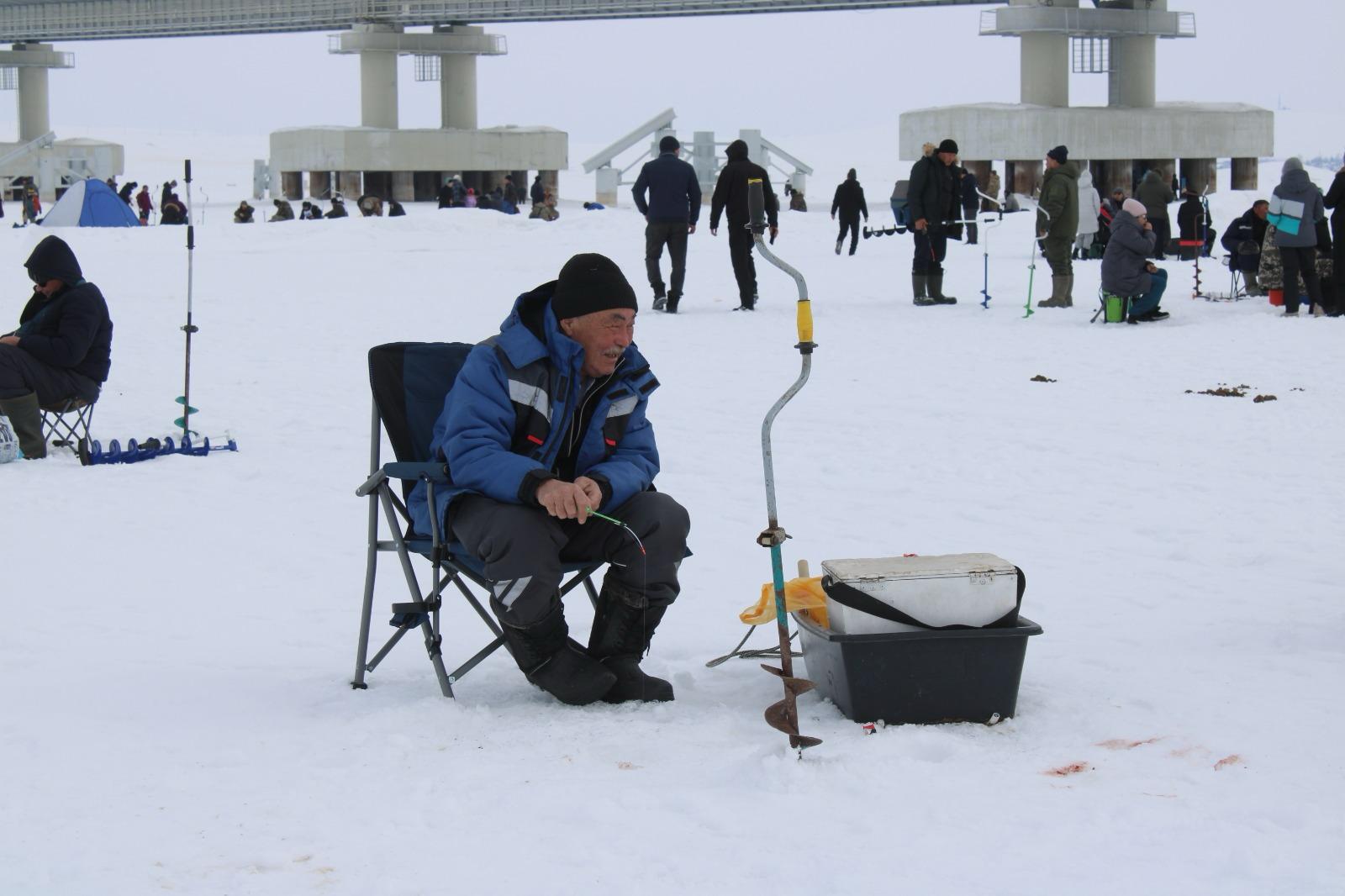 بالىقشىلار باسەكەسى
