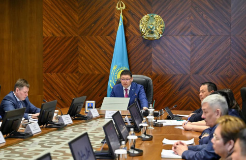 «جايلى مەكتەپتەردىڭ» قۇرىلىسىن جەدەلدەتۋ كەرەك - بەرىك ءۋالي