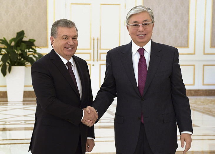 توقاەۆ پەن ميرزيوەۆ الماتىدا بەيرەسمي كەزدەسۋ وتكىزەدى