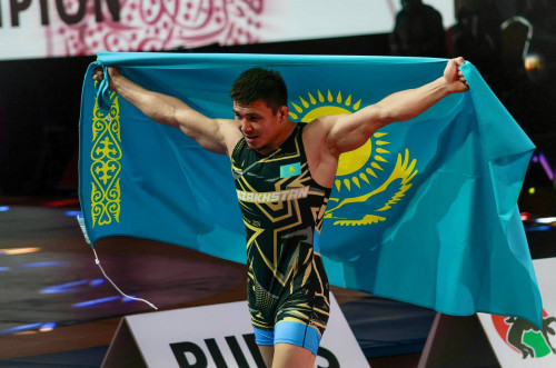 نۇرقوجا قايپانوۆ ءۇش دۇركىن ازيا چەمپيونى اتاندى