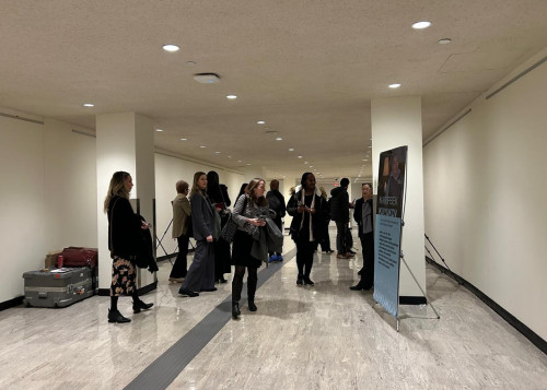 نيۋ-يوركتە سۋرەتشى كارىپبەك كۇيىكوۆتىڭ كورمەسى ءوتتى