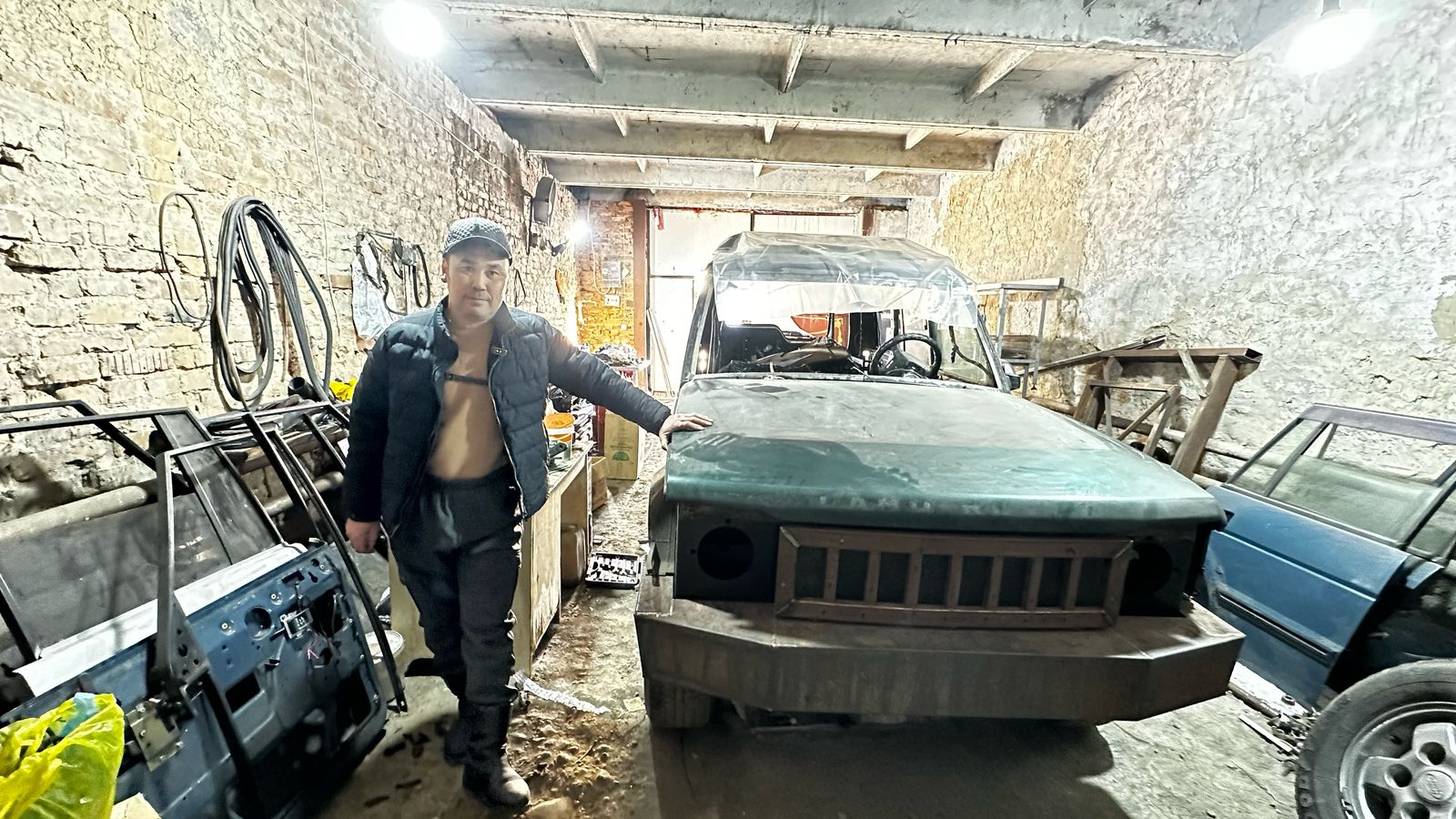 قولدان كولىك قۇراستىرعان