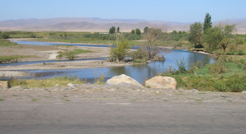 مينيسترلىك شۋ وزەنىنىڭ ارناسىن بۇرۋ فاكتىسى انىقتالماعانىن ايتتى