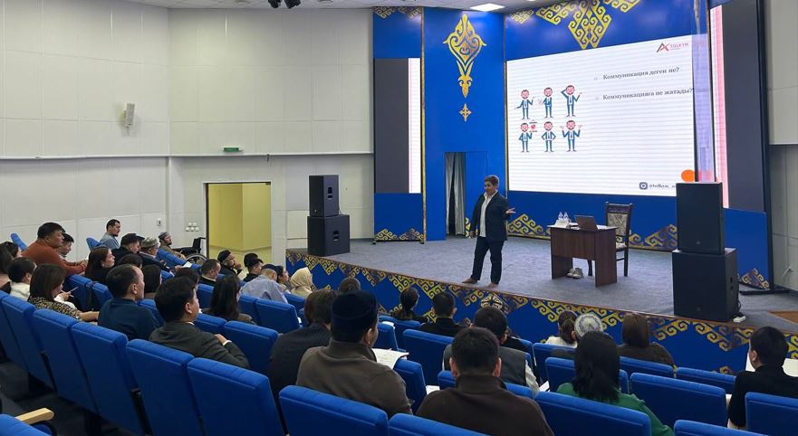 ورالدا اقپاراتتىق-ءتۇسىندىرۋ توپتارىنا ترەنينگتەر وتكىزىلدى