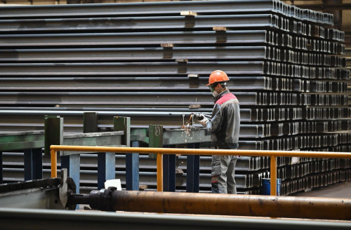 كاسىپوداق وكىلدەرى رەلس شىعاراتىن كاسىپورىن جۇمىسشىلارىمەن كەزدەستى