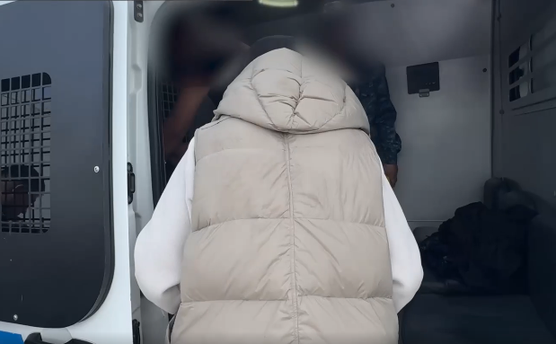 الاياقتىق جاساعان ايەل قىرعىزستاننان ەكستراديتسيالاندى