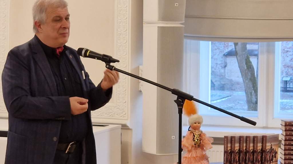 ەرمەك تۇرسىنوۆتىڭ «مامليۋك» رومانى ليتۆا تىلىندە جارىق كوردى