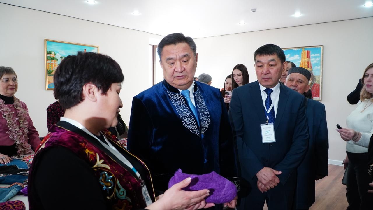 ەگدە ادامدارعا – ەلەۋلى قامقورلىق