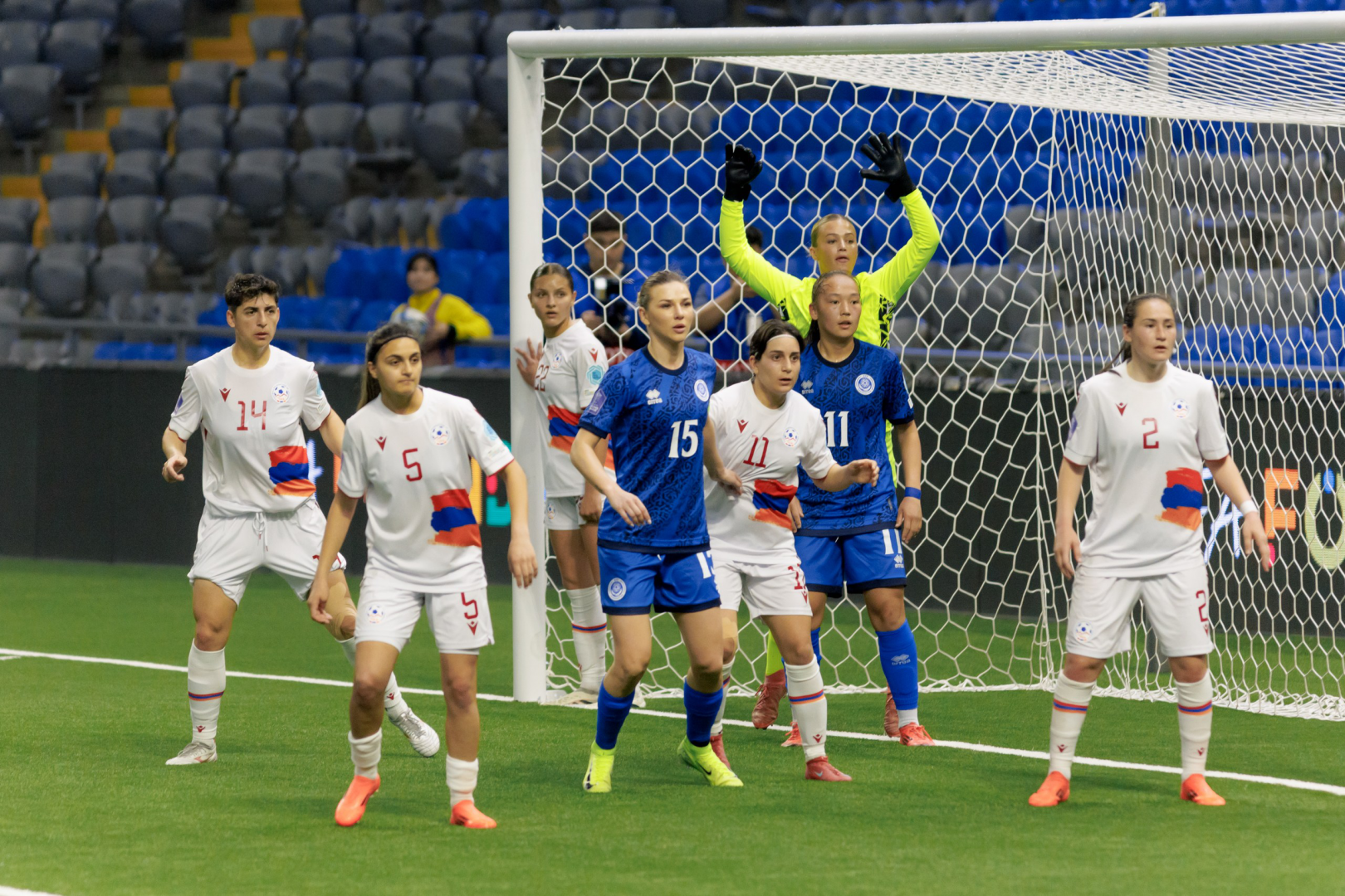 قازاقستاننىڭ ايەلدەر قۇراماسى فۋتبولدان ارمەنيانى ۇتتى