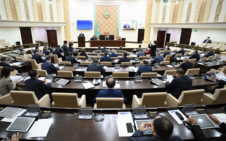 دەنساۋلىق سالاسىن رەتتەيتىن زاڭ ماقۇلداندى