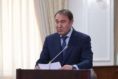 ۆيتسە-مينيستر قاۋىپسىزدىك شارالارىن ساقتاۋعا شاقىردى