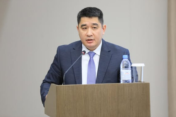 اقتوبە وبلىسىندا  166 دارىگەر جەتىسپەيدى