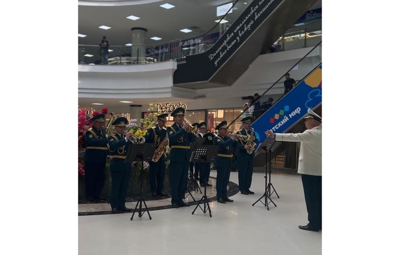 ۇلان وركەسترى جەڭىستىڭ مەرەيتويىنا وراي كونتسەرت وتكىزدى