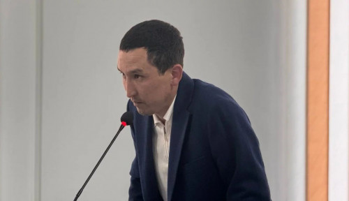 شەرزات بولاتتىڭ اكەسى نە سەبەپتى قولىنا پىشاق العانىن ءتۇسىندىردى