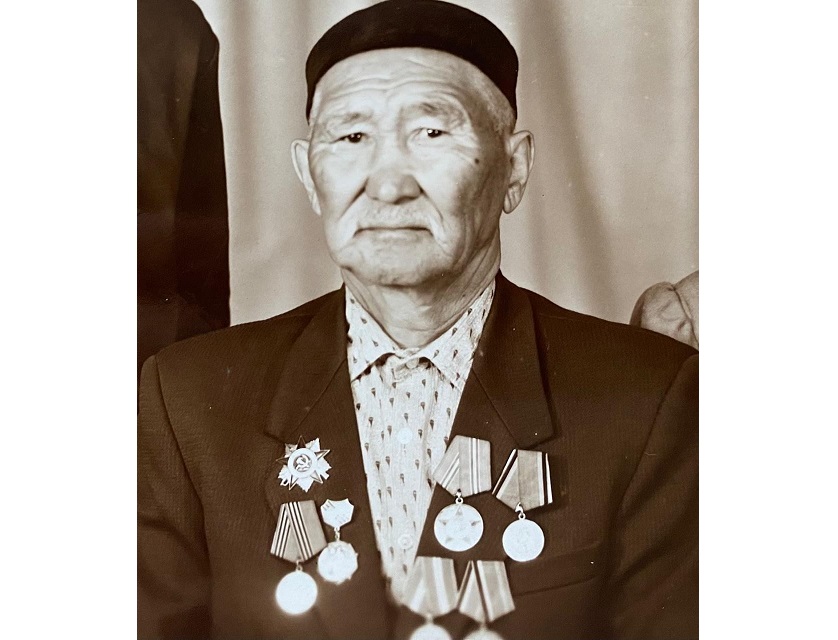 اتاممەن ماقتانامىن!