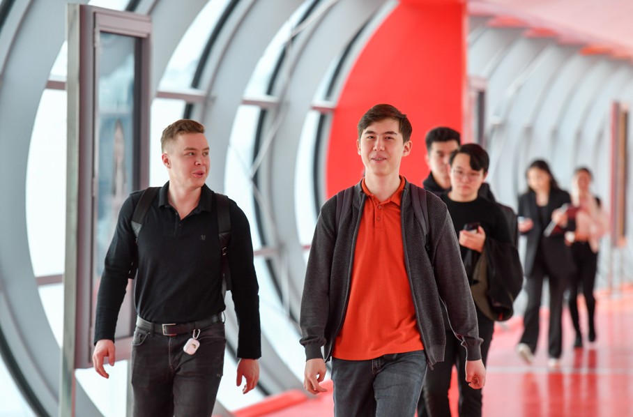 تاتۋلىقتىڭ تىرەگى – بەلسەندى جاستار