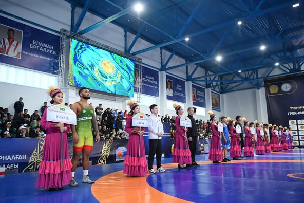 سىردىڭ بويىندا گرەك-ريم كۇرەسىنەن حالىقارالىق تۋرنير باستالدى