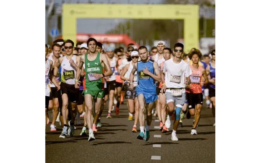 الماتى مارافونىندا ەكى قاتىسۋشى كوز جۇمدى