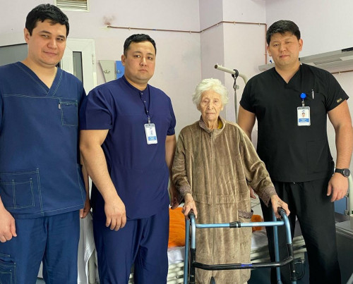 الماتىلىق تراۆماتولوگتار كەيۋانانى قايتا اياعىنا تۇرعىزدى