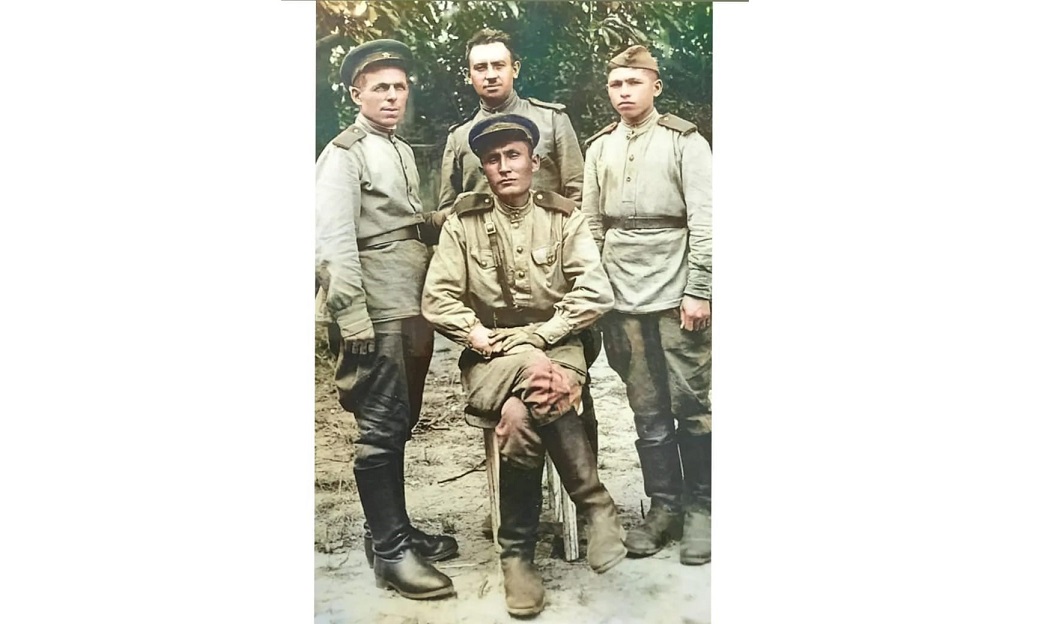 اعايىندى تورەحانوۆتار