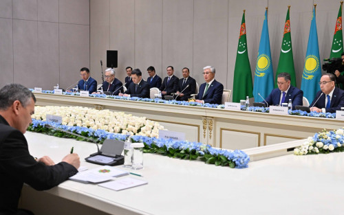 گاز سالاسىنداعى سەرىكتەستىك نىعايادى