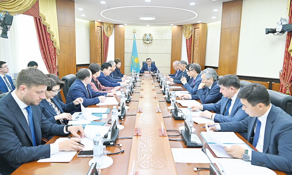 اتاۋلى جىل اياسىنداعى زاڭنامالىق باستامالار