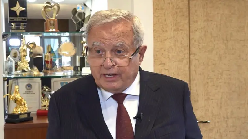 اسسامبلەيا مۇشەلەرى جۇمىسشى ماماندىقتار جىلىن ناقتى ىسپەن قولدايدى