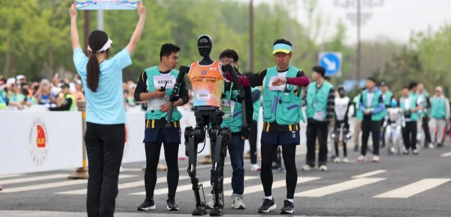 روبوتتار مارافونى