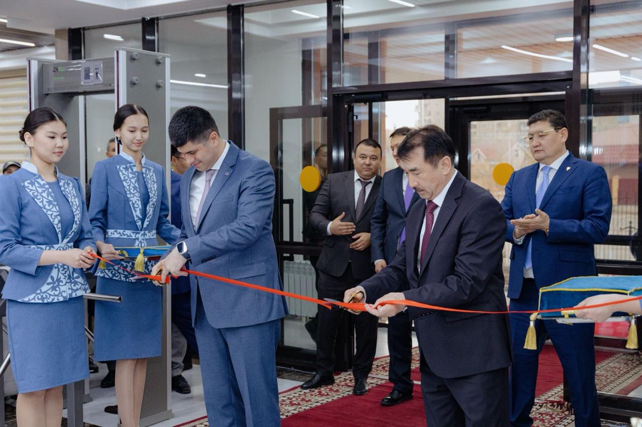 اباي وبلىستىق سوتىنىڭ جاڭا عيماراتىندا ازاماتتارعا قولايلى جاعداي جاسالعان