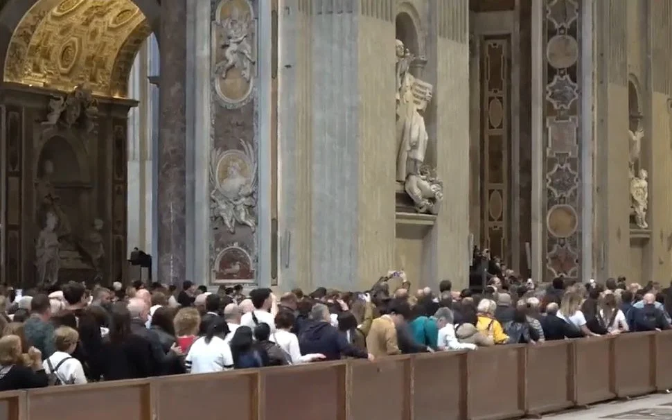 ريم پاپاسىن اقتىق ساپارعا شىعارىپ سالۋ ءراسىمى باستالدى